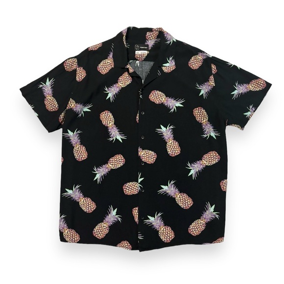 ORIGINAL USE Big& Tall Short Sleeve Button Down Top - Picture 2 of 6